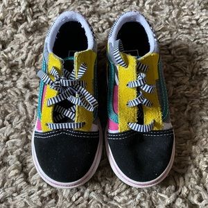 Vans girl sneakers